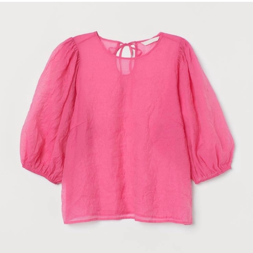 SALE‼️ Nwot! Pink puff sleeved top! ✨